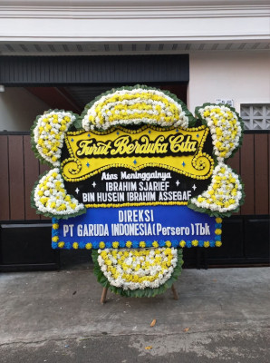 Papan Bunga Duka di Dusun Besar