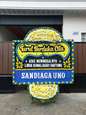 Papan Bunga Duka di Dusun Besar
